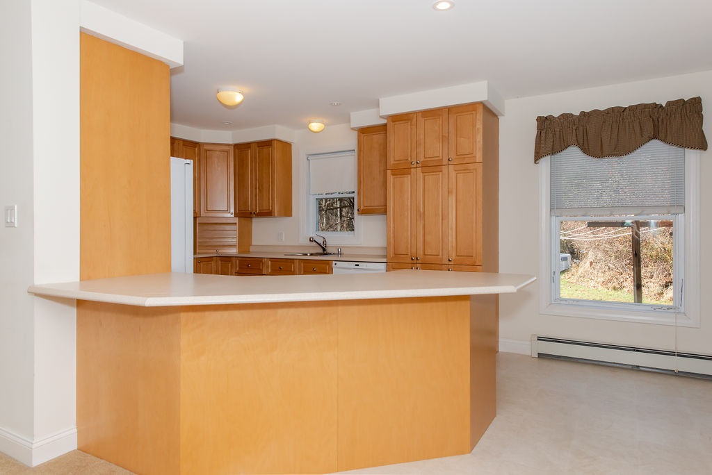 149 Garrison Road Dover, NH 03820 - Photo 7 of 40
