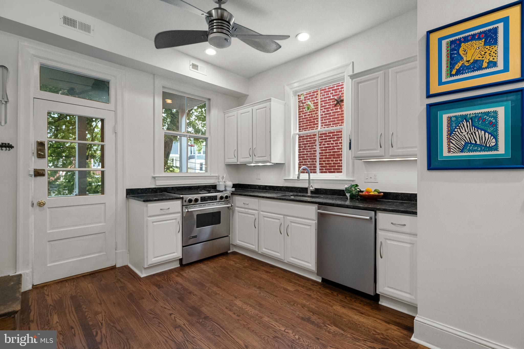 1838 Park Road Northwest Washington, DC 20010 - Photo 10 of 44 Gallery Image 10