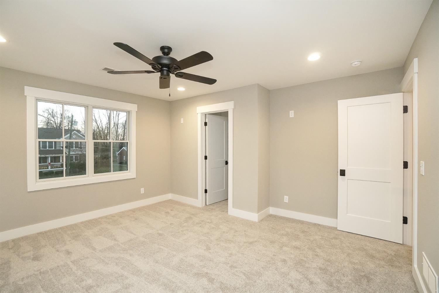 9700 Ridgeway Avenue Blue Ash, OH 45242 - Photo 19 of 47 Gallery Image 19