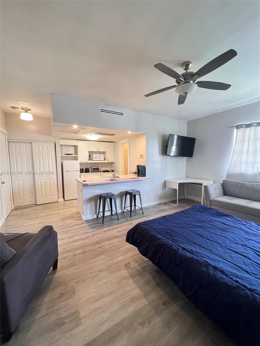 26 Diplomat Parkway, Unit 2308 Hallandale Beach, FL 33009 - Photo 5 of 7