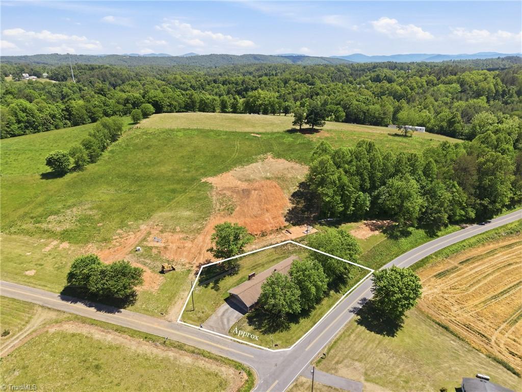 954 Parsonville Road Purlear, NC 28665 - Photo 41 of 45