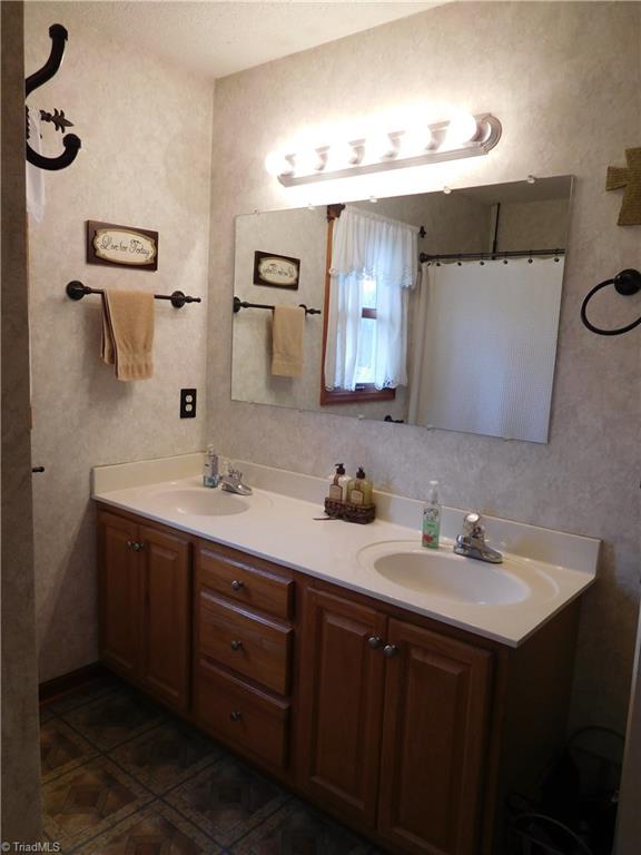 650 Bailey Road Winston-Salem, NC 27107 - Photo 15 of 21 Gallery Image 15