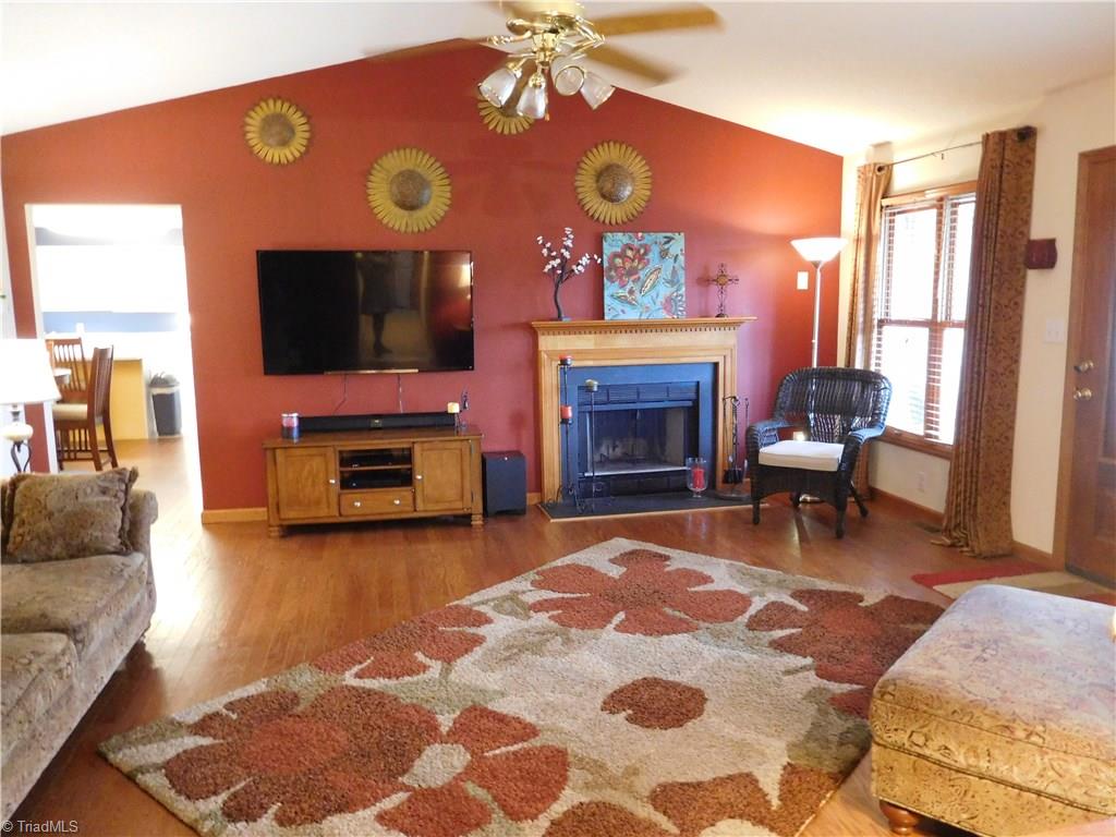 650 Bailey Road Winston-Salem, NC 27107 - Photo 3 of 21 Gallery Image 3
