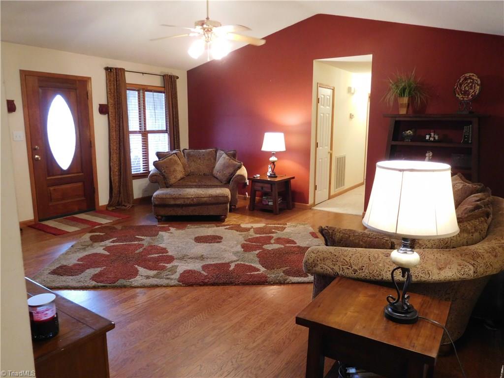 650 Bailey Road Winston-Salem, NC 27107 - Photo 4 of 21 Gallery Image 4