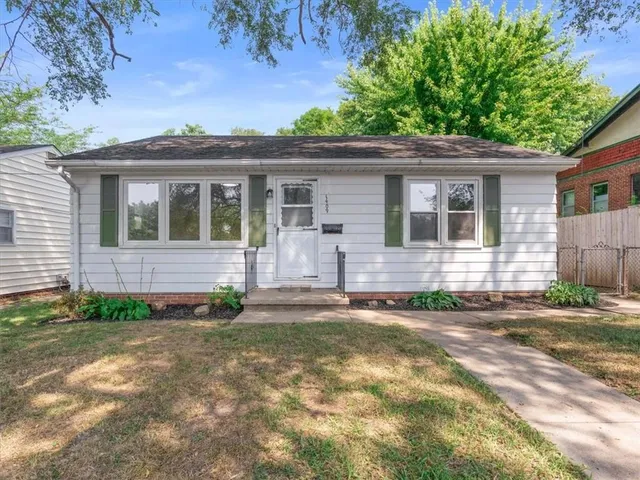 $112,067 | 1409 Pacific Street, St. Joseph, MO 64503