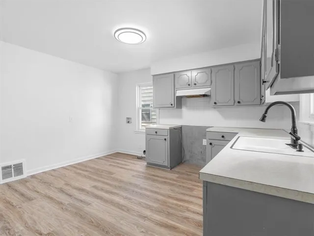 $112,067 | 1409 Pacific Street, St. Joseph, MO 64503