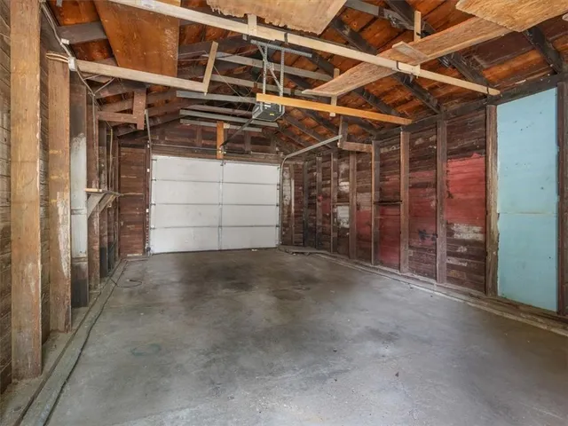 $112,067 | 1409 Pacific Street, St. Joseph, MO 64503