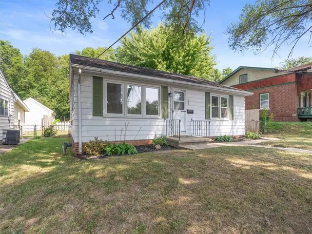 $112,067 | 1409 Pacific Street, St. Joseph, MO 64503