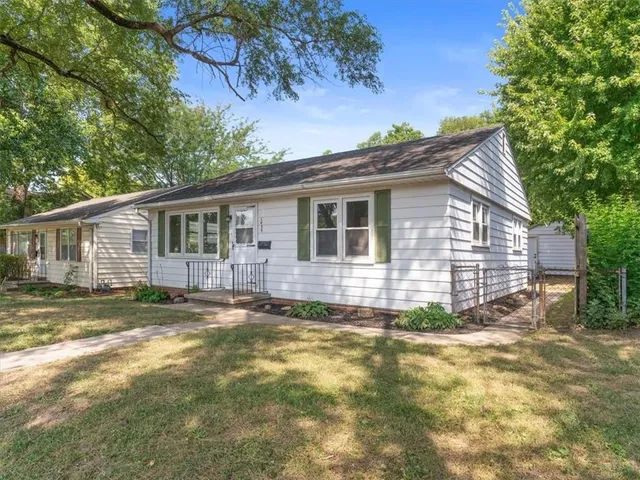 $112,067 | 1409 Pacific Street, St. Joseph, MO 64503