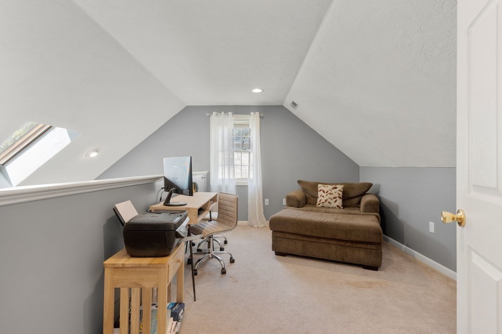 35 Naples Road Haverhill, MA 01832 - Photo 12 of 23 Gallery Image 12