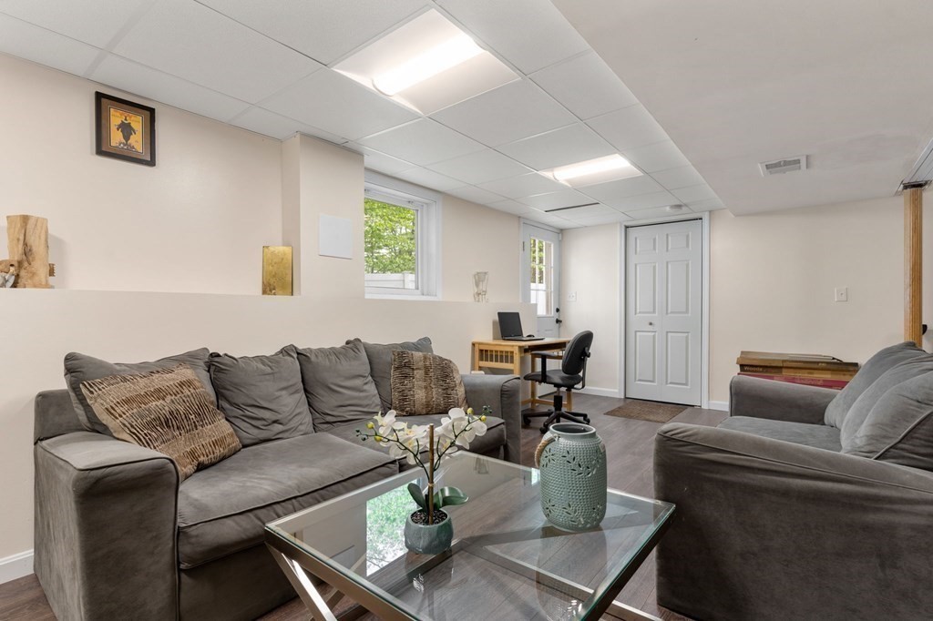 35 Naples Road Haverhill, MA 01832 - Photo 17 of 23 Gallery Image 17