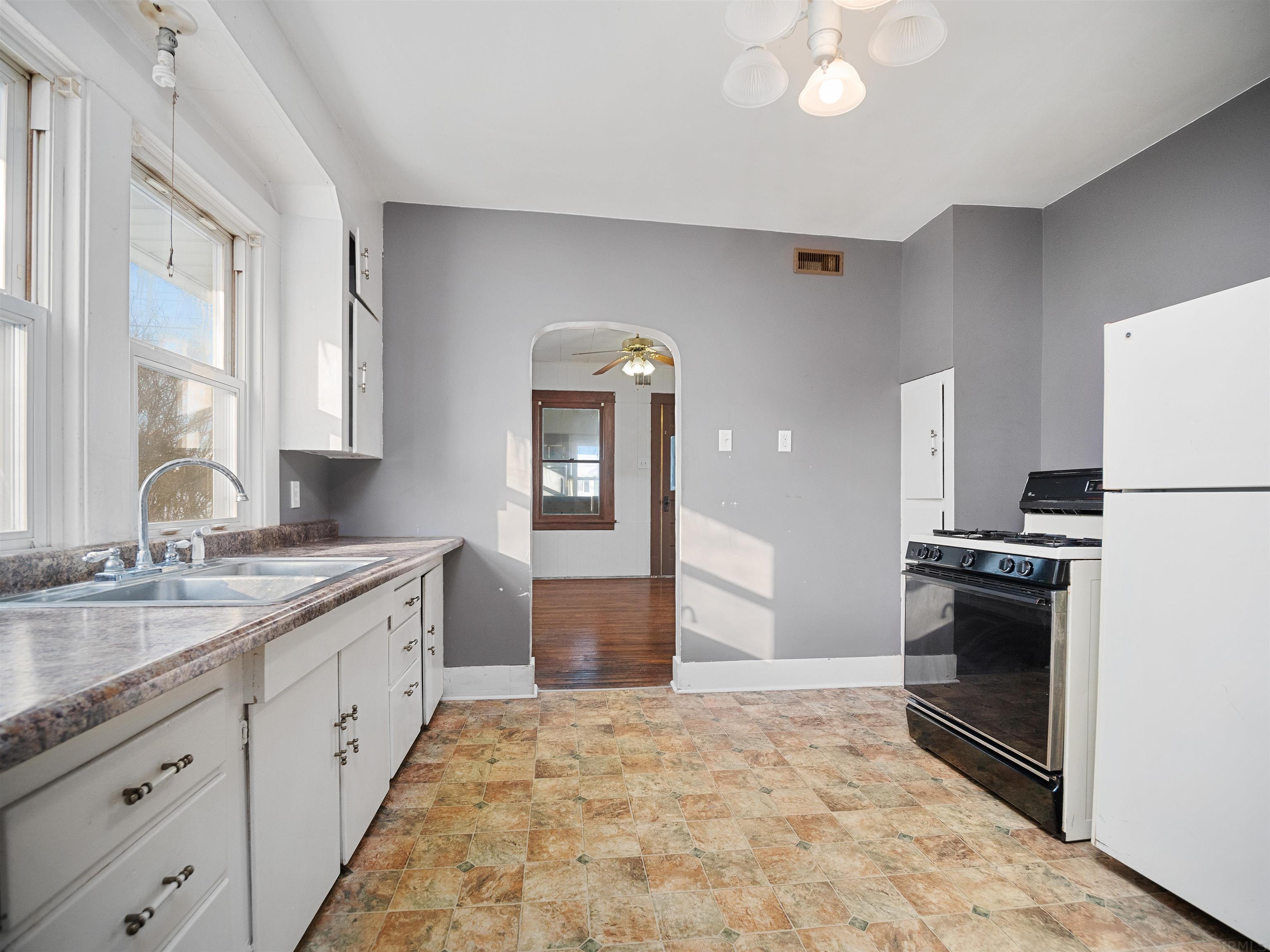 4316 Becker Road Woodburn, IN 46797 - Photo 14 of 34