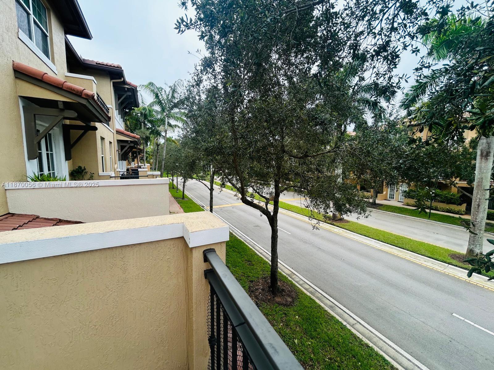 819 Southwest 147th Avenue, Unit 1405 Pembroke Pines, FL 33027 - Photo 27 of 31