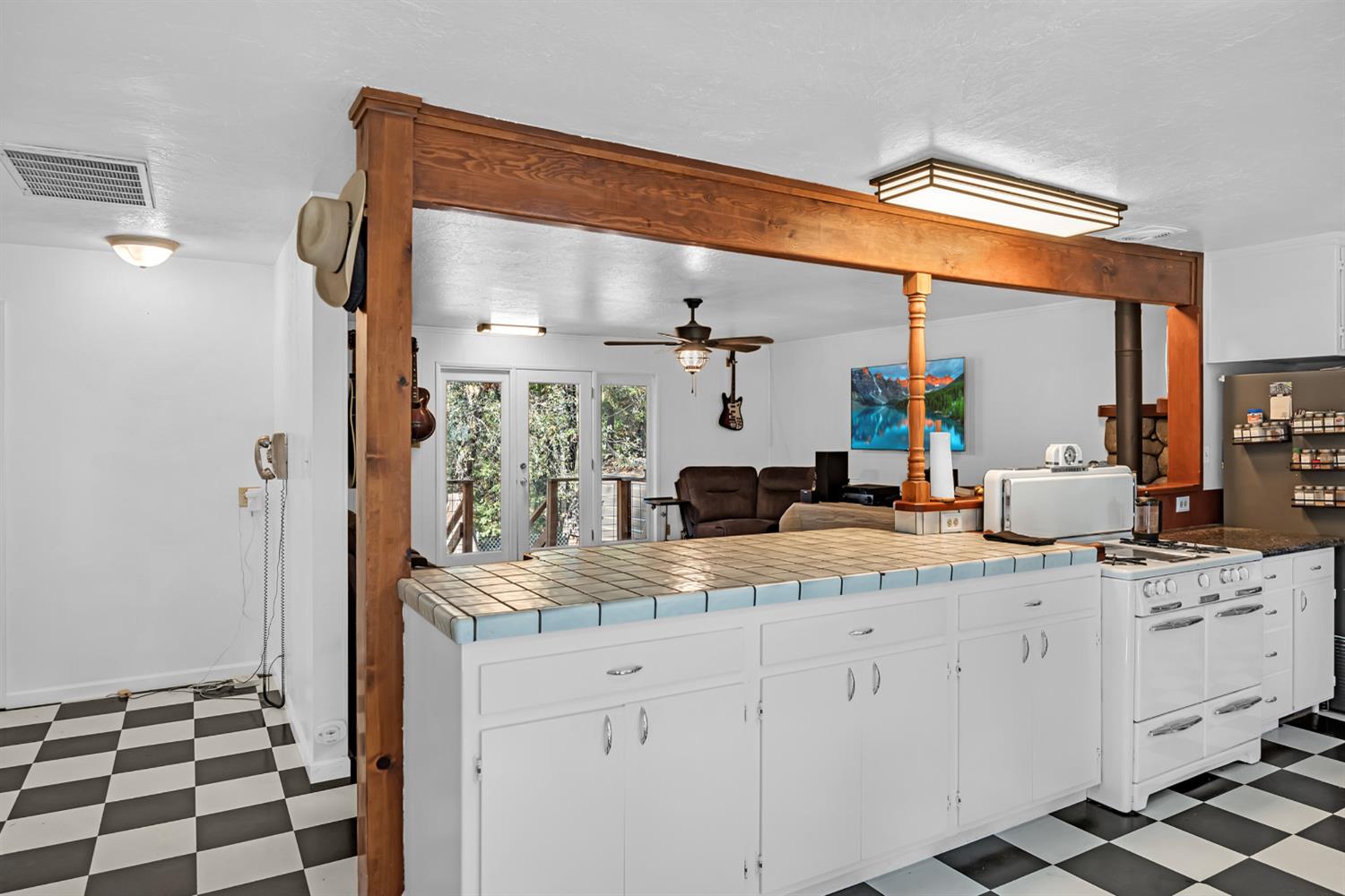 19475 Murphy Road Pine Grove, CA 95665 - Photo 5 of 46