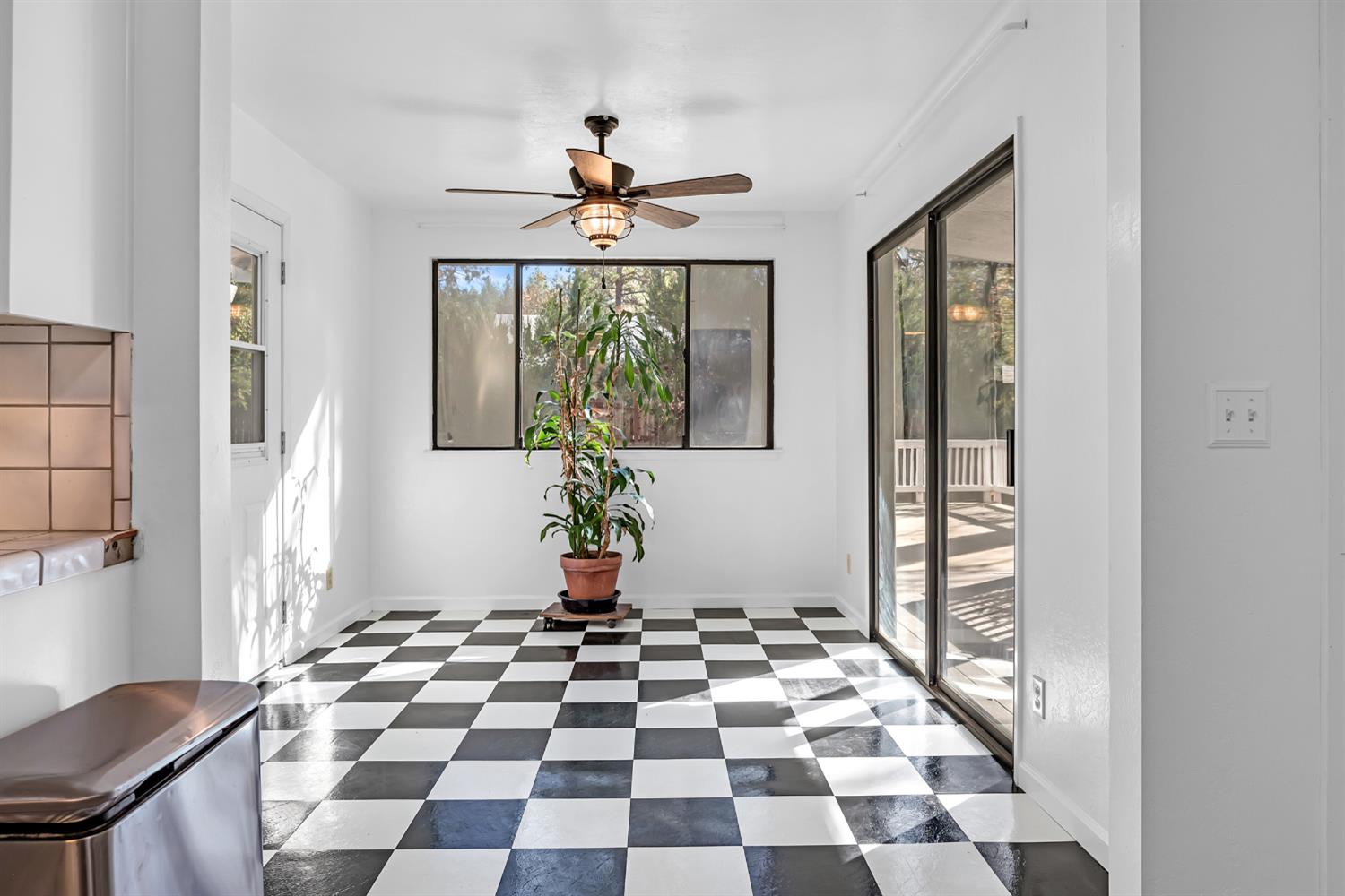 19475 Murphy Road Pine Grove, CA 95665 - Photo 8 of 46