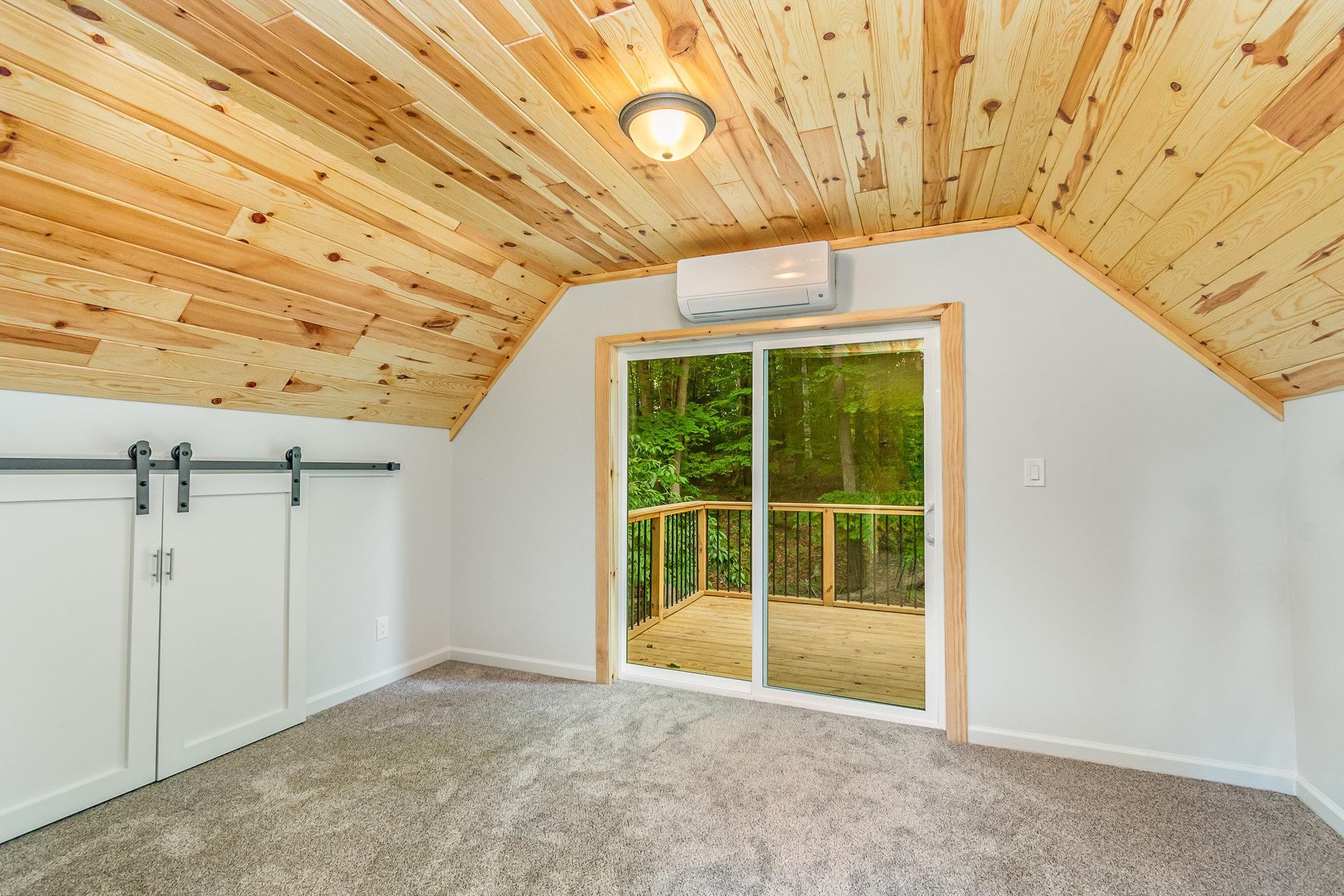 5169 Lake Street Glennie, MI 48737 - Photo 12 of 23 1935430-9ae64985-6e3a-4c51-9290-6d6c381fa20a.JPG