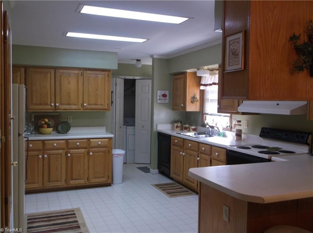 1195 Throckmorton Road Walnut Cove, NC 27052 - Photo 14 of 29 Gallery Image 14