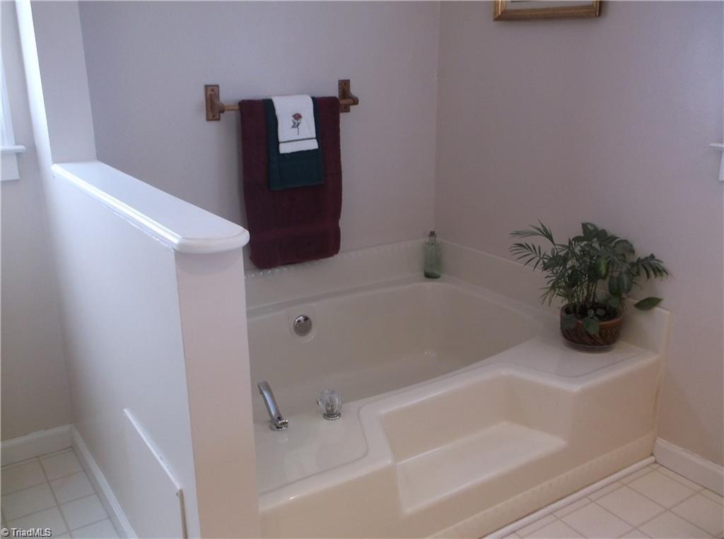 1195 Throckmorton Road Walnut Cove, NC 27052 - Photo 21 of 29 Gallery Image 21