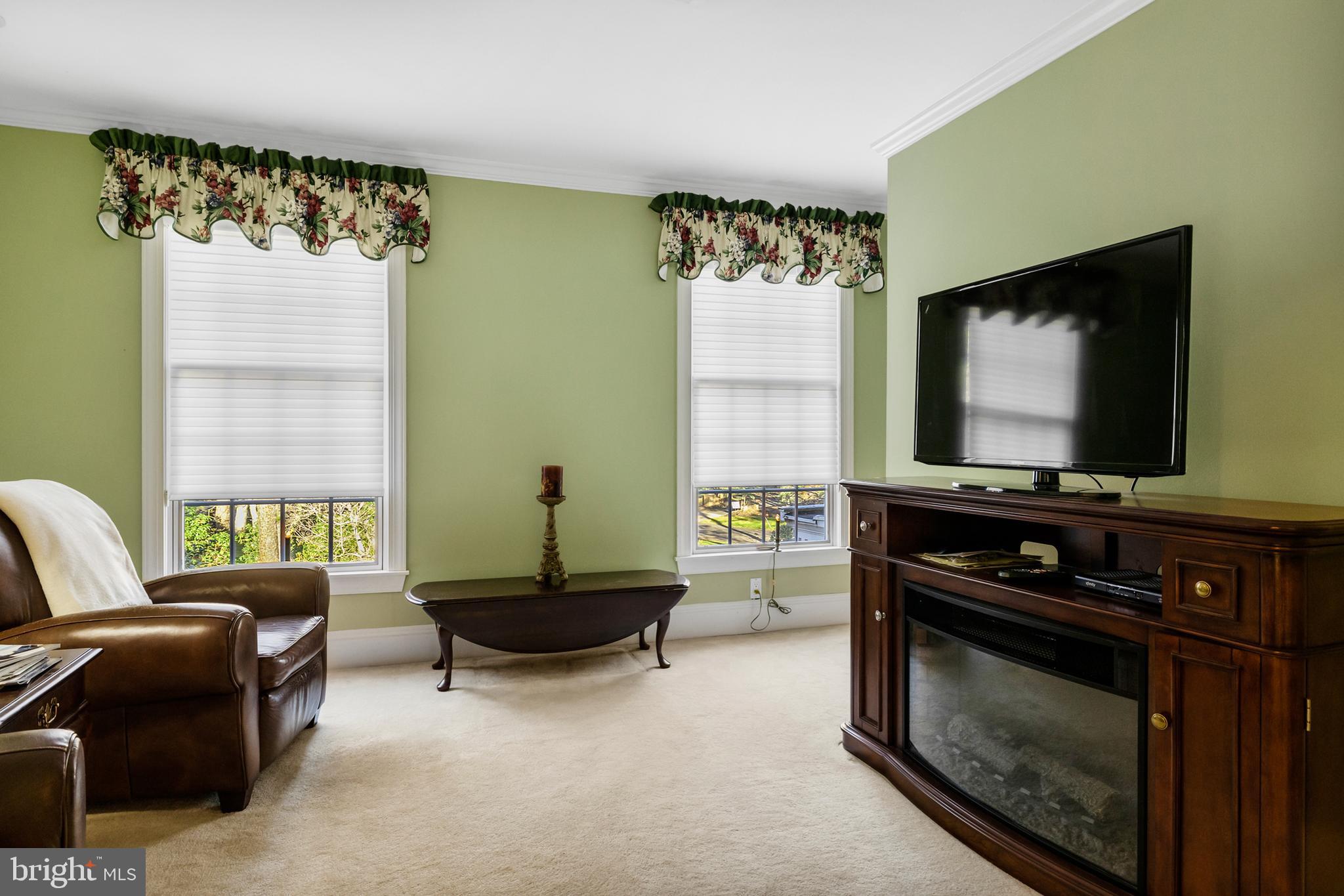 2 Leatherleaf Court Medford, NJ 08055 - Photo 26 of 51 Primary Bedroom Seating Area