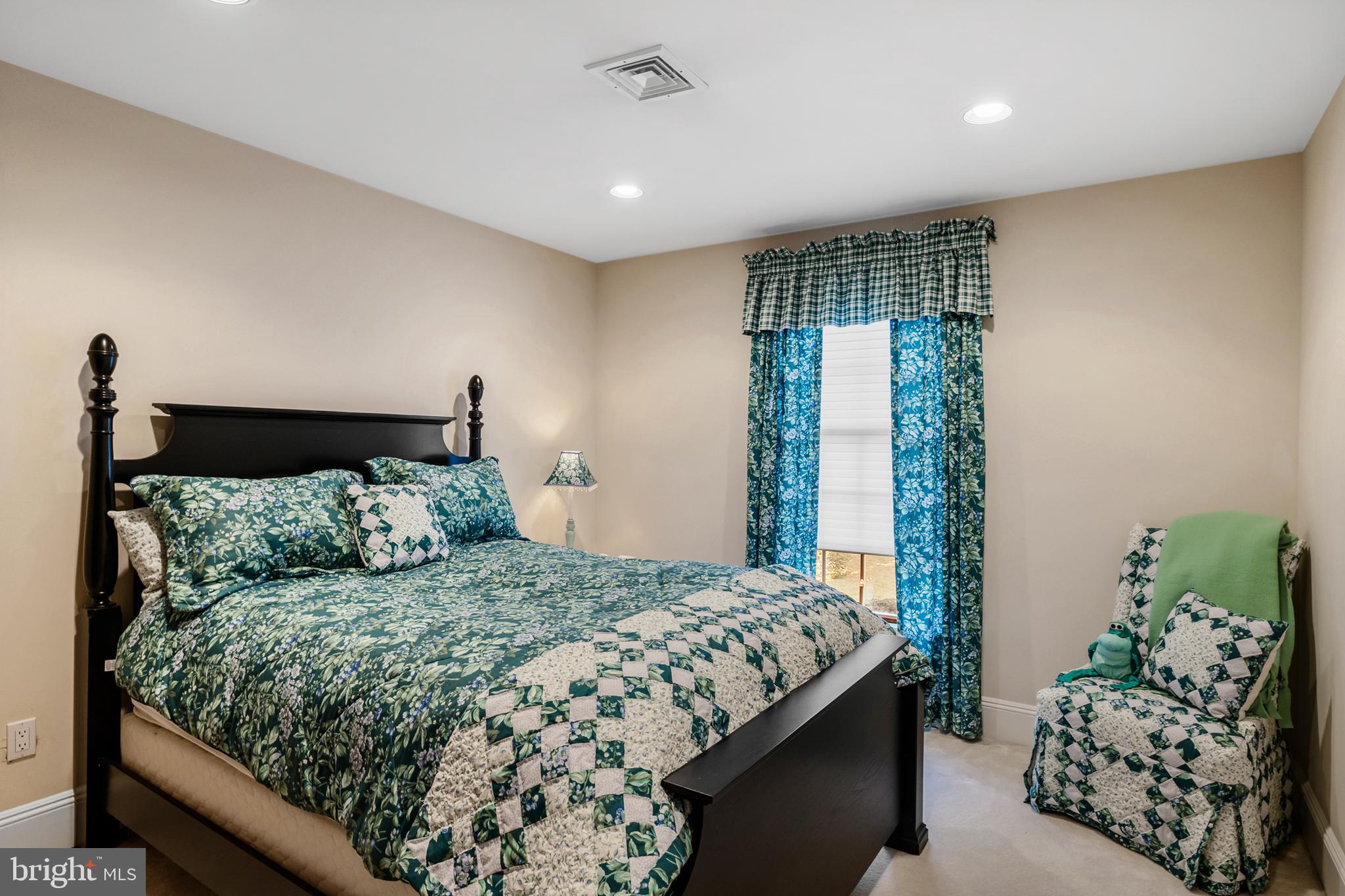 2 Leatherleaf Court Medford, NJ 08055 - Photo 32 of 51 Bedroom 4