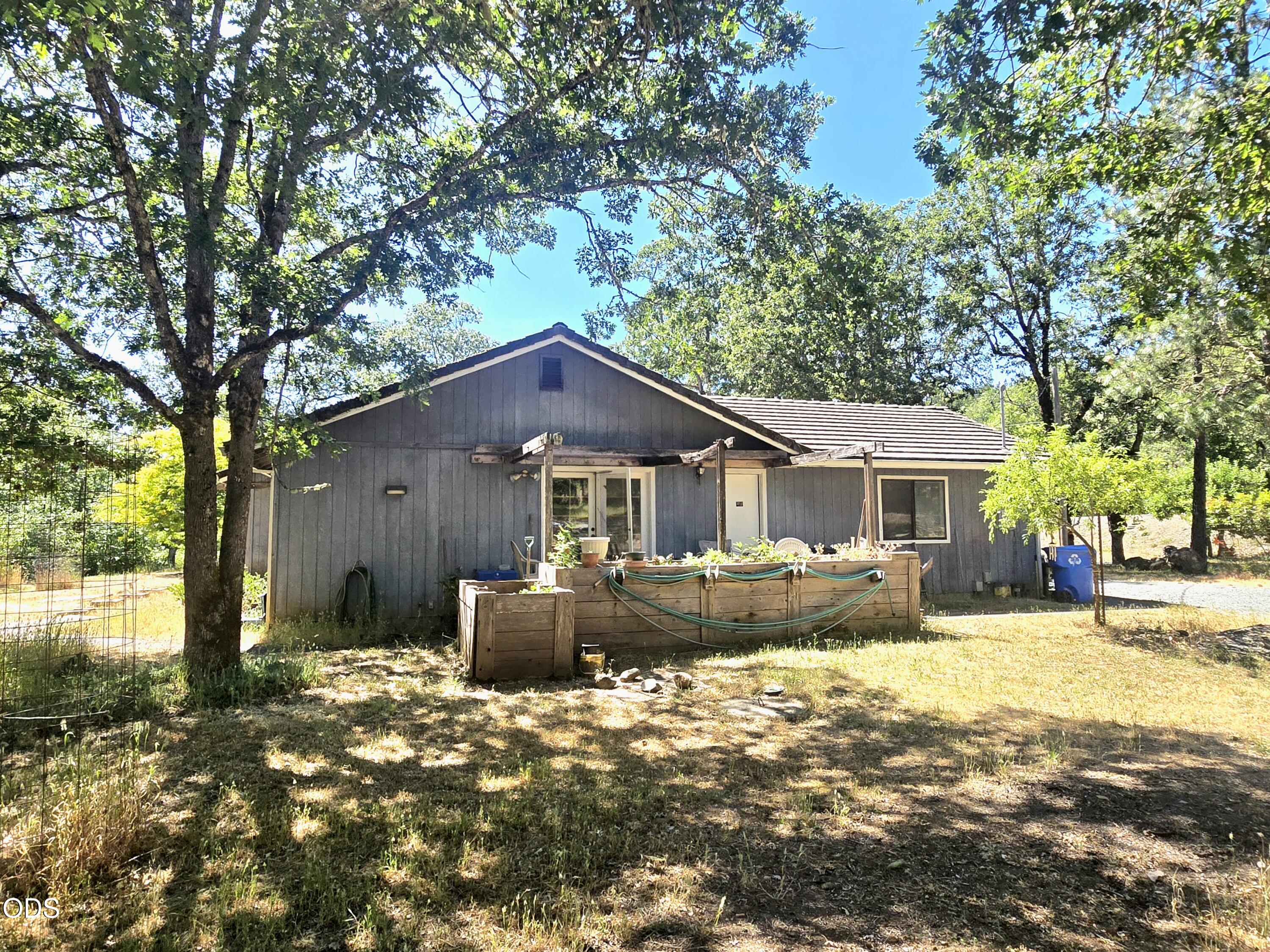 3901 Placer Road Wolf Creek, OR 97497 - Photo 37 of 52