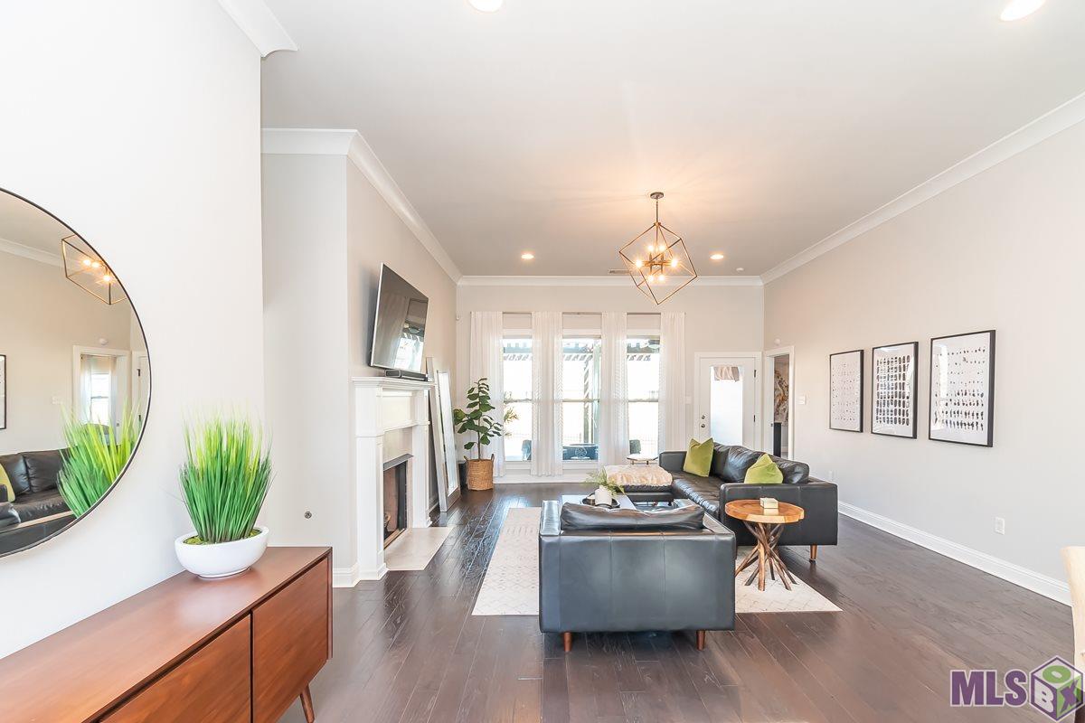 8077 Seville Court Baton Rouge, LA 70820 - Photo 5 of 40 Gallery Image 5