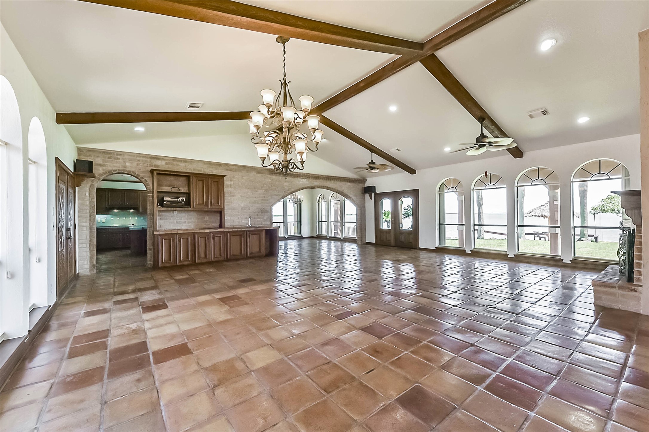 111 Bayridge Road La Porte, TX 77571 - Photo 17 of 50