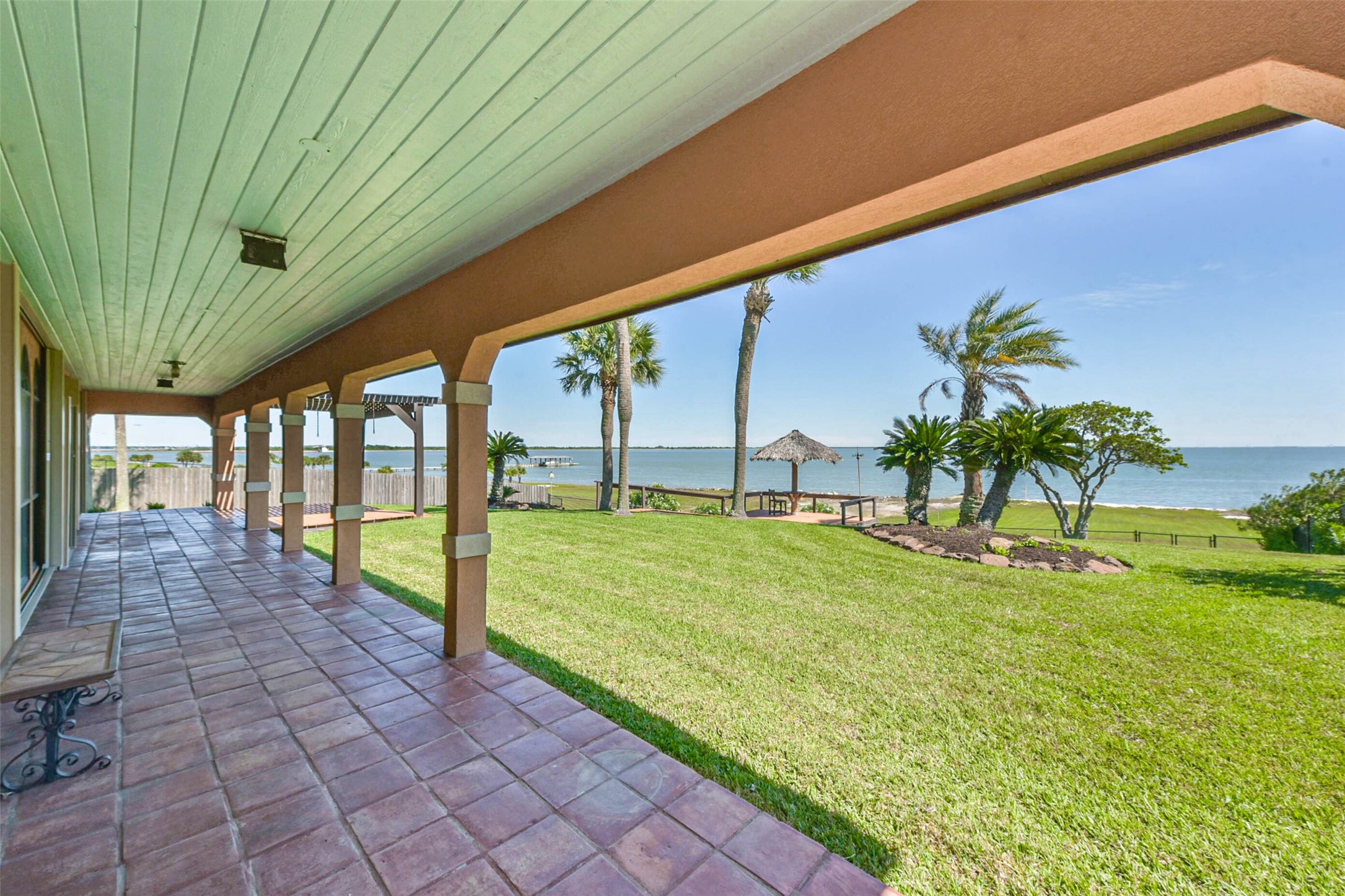 111 Bayridge Road La Porte, TX 77571 - Photo 38 of 50 Back Porch