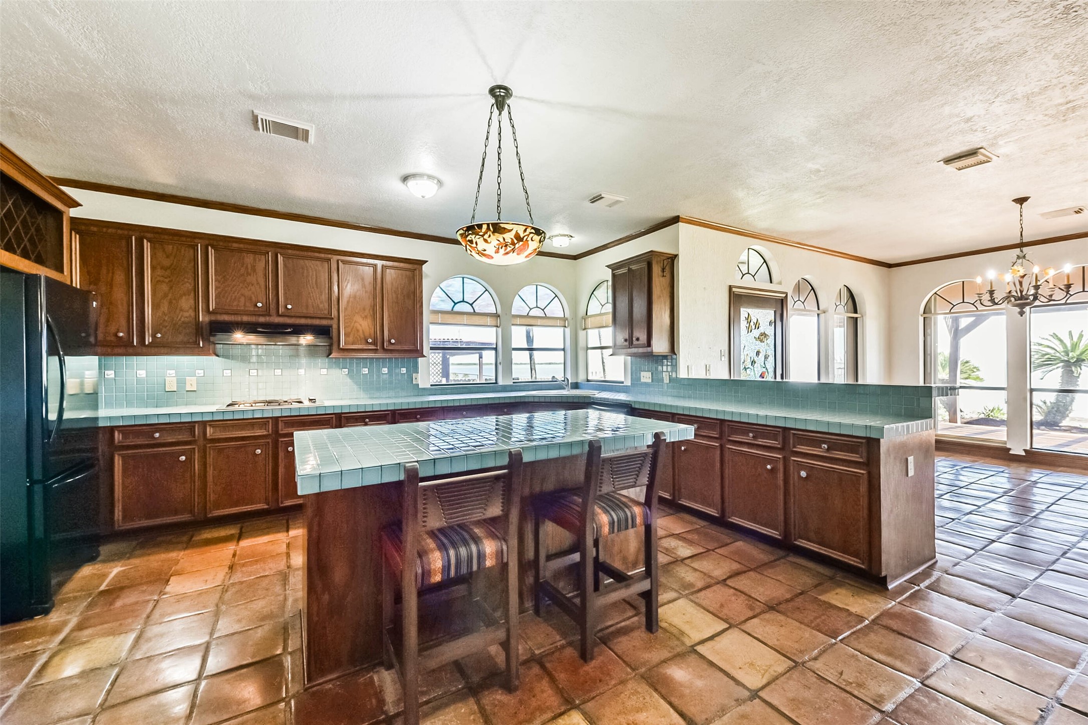 111 Bayridge Road La Porte, TX 77571 - Photo 10 of 50