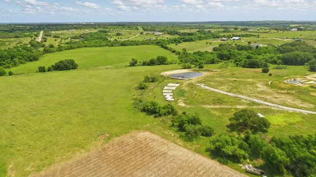 a view of an outdoor space and a yard