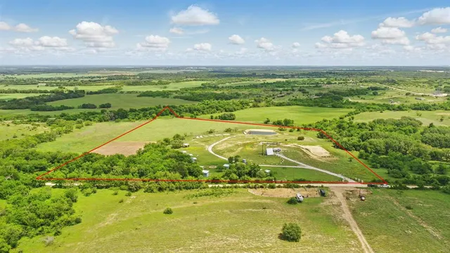 $1,192,500 | 1613 County Road 440, De Leon, TX 76444