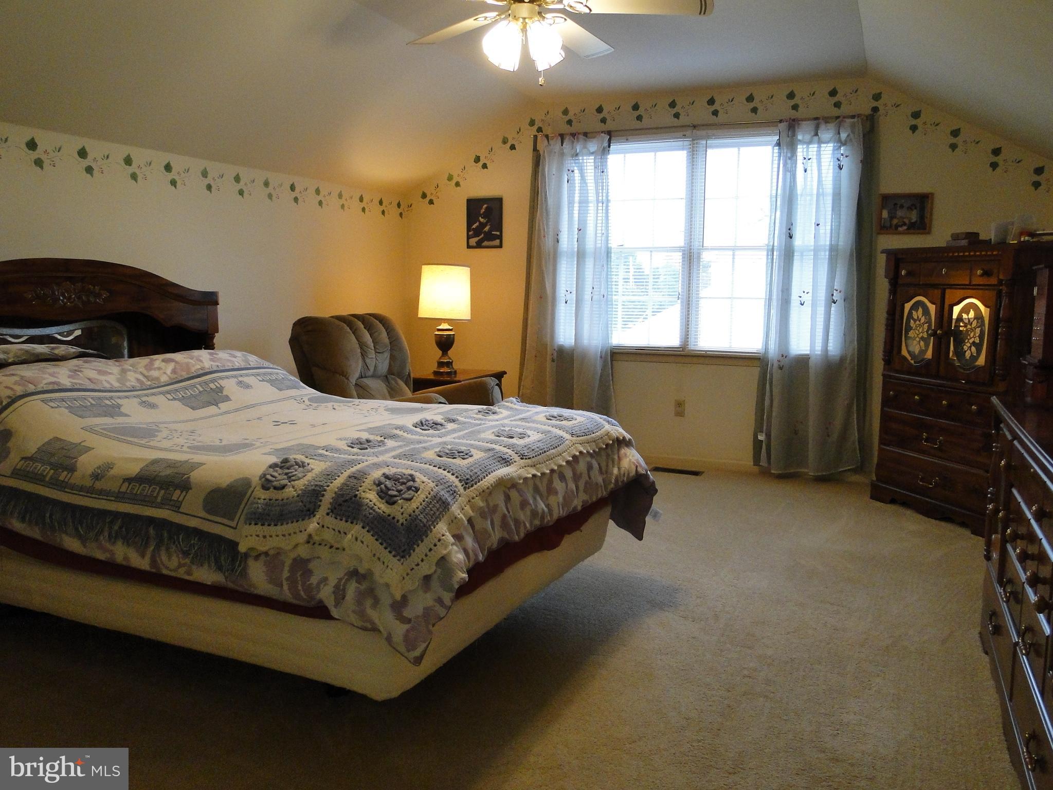 2520 Hillcrest Road Quakertown, PA 18951 - Photo 12 of 36 Gallery Image 12