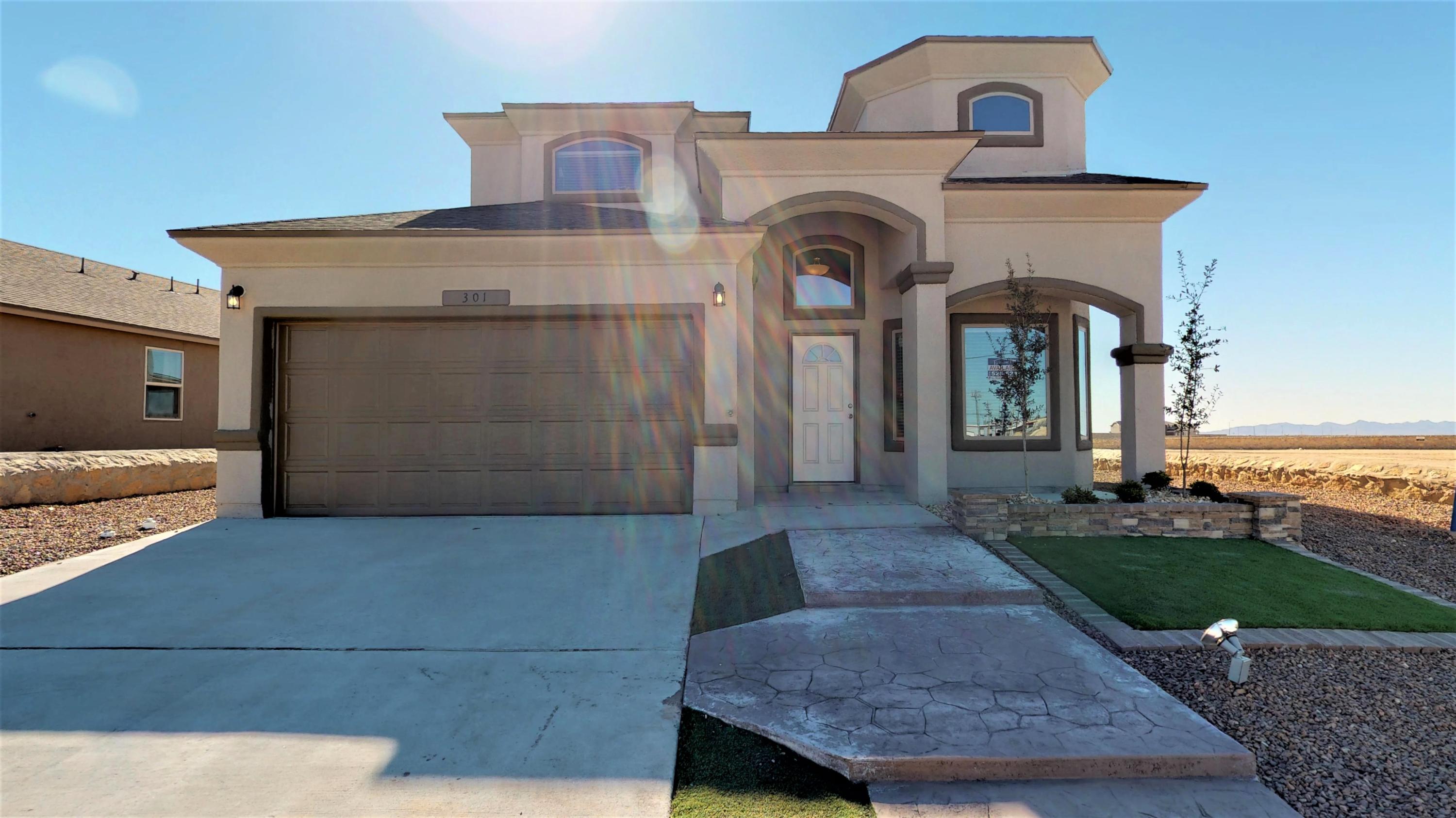 301 Sky Vista Place, Horizon City, TX 79928 Compass