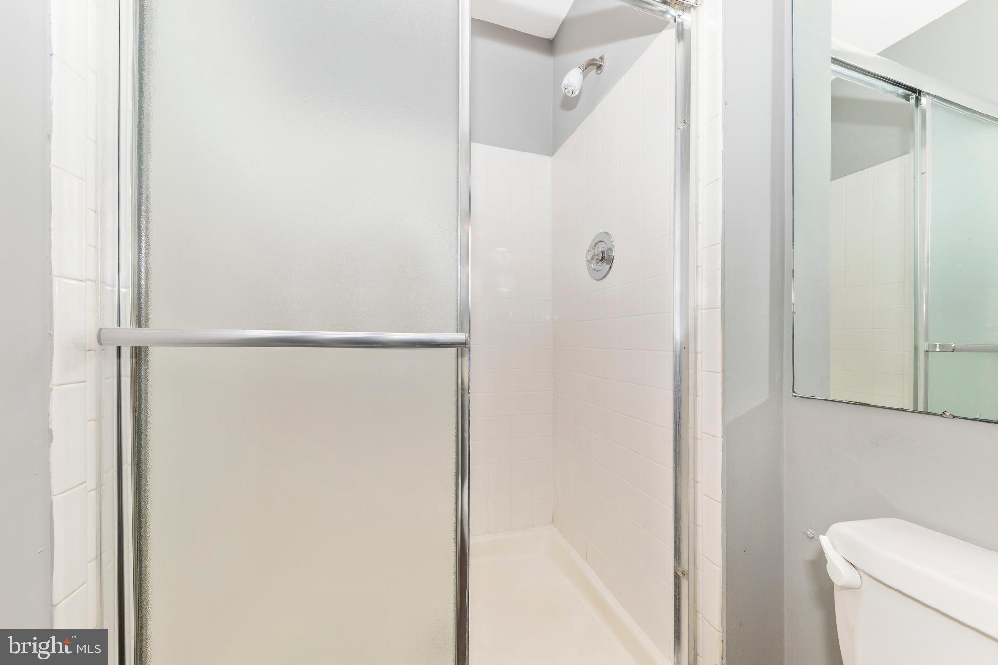 14911 Cleese Court, Unit 4BF Silver Spring, MD 20906 - Photo 26 of 39 1st Full Bathroom