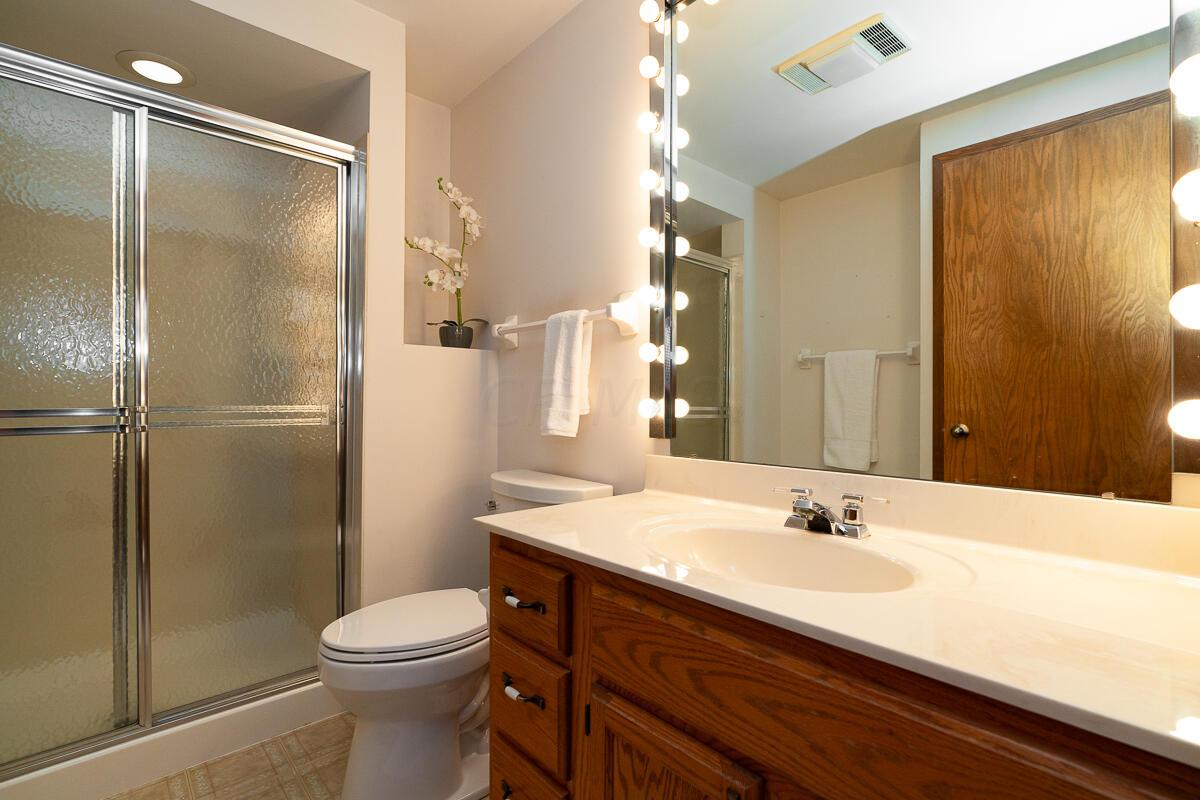 2100 Sheringham Road Columbus, OH 43220 - Photo 35 of 63 2100 Sheringham Rd-70
