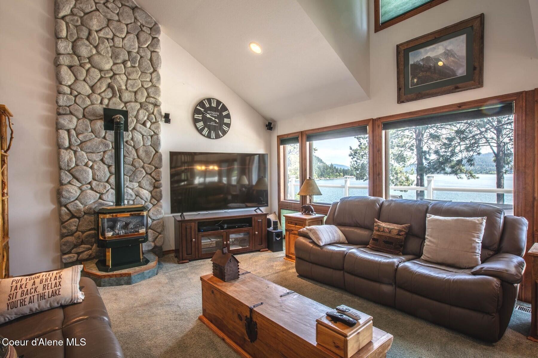 433 Campbell Point Road Laclede, ID 83841 - Photo 18 of 70 Cathedral Ceilings-Amazing Views