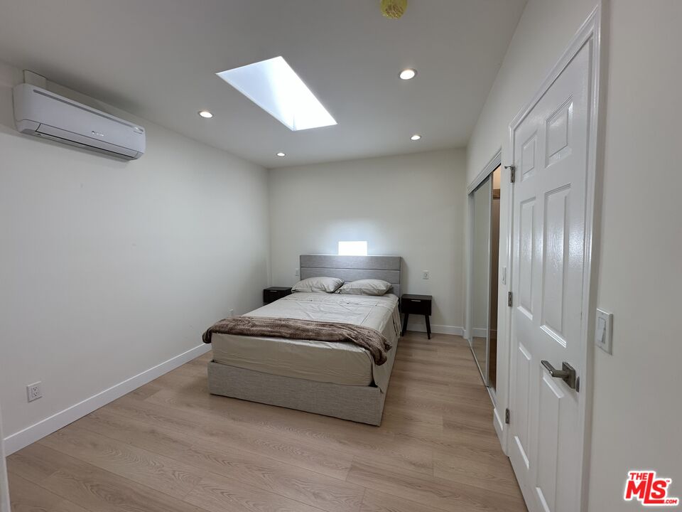 303 Culver Boulevard Playa del Rey, CA 90293 - Photo 15 of 31 Gallery Image 15