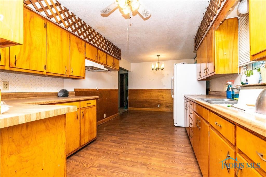 14759 Harris Road Defiance, OH 43512 - Photo 9 of 17 Gallery Image 9