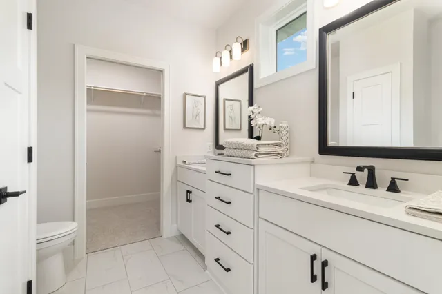 $657,945 | 11876 38th Place, St. Michael, MN 55376