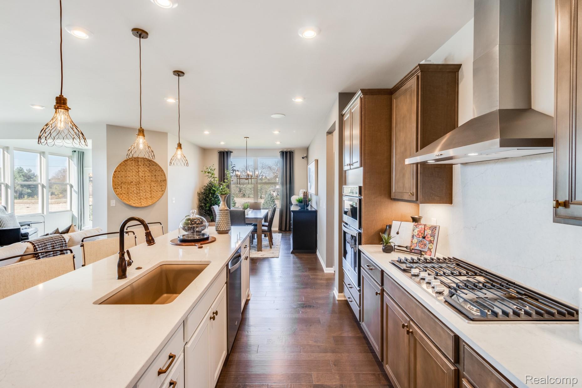 3065 Wyvern Road Lake Orion, MI 48359 - Photo 5 of 15 Kitchen