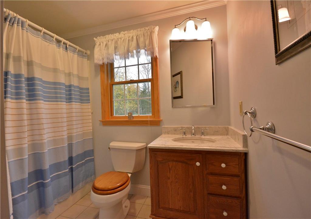 61 Windsor Way Ellsworth, ME 04605 - Photo 18 of 31 First floor bath with 2016 high-end...