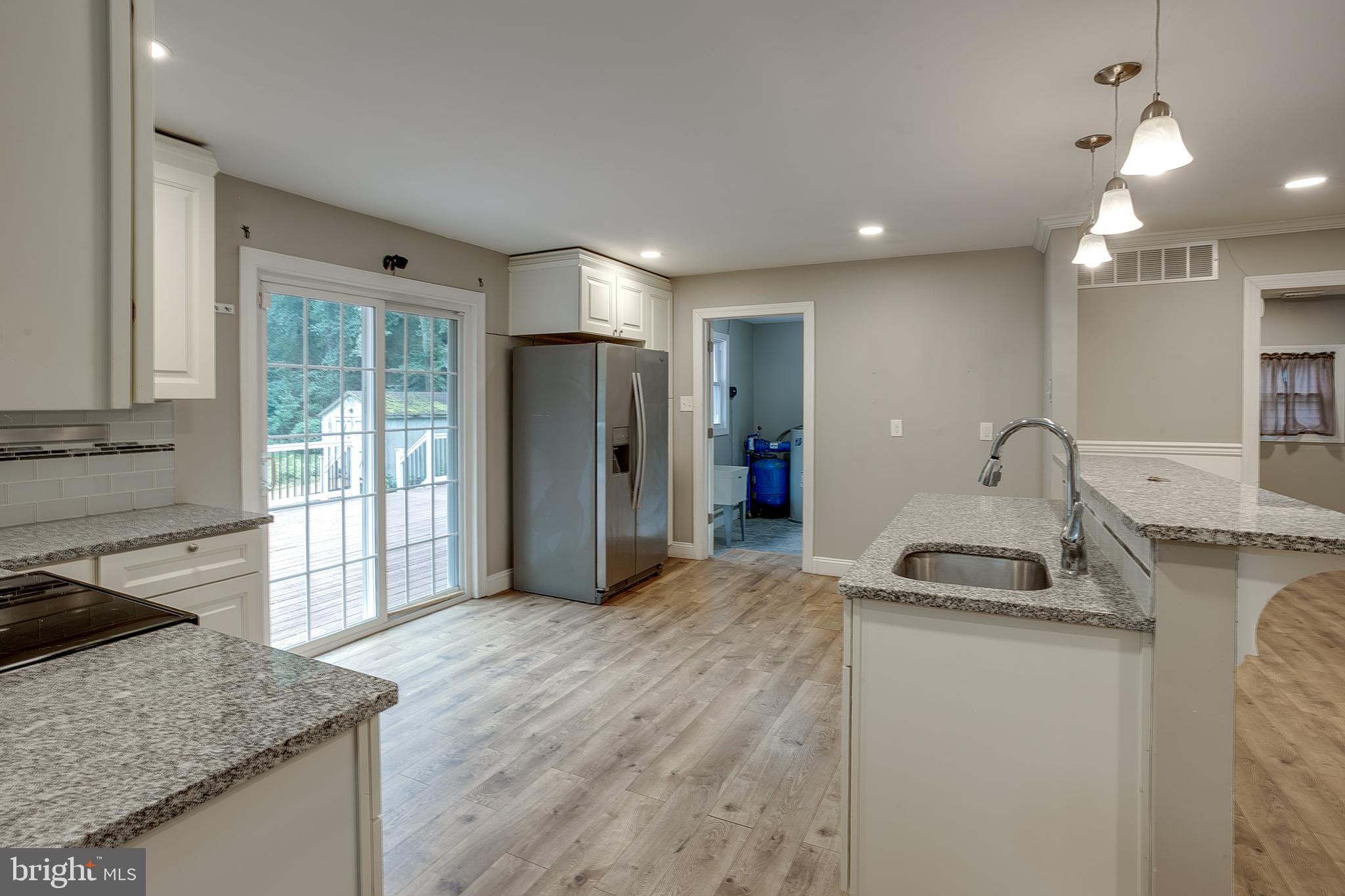 408 Burrs Mill Road Southampton, NJ 08088 - Photo 10 of 23 Kitchen