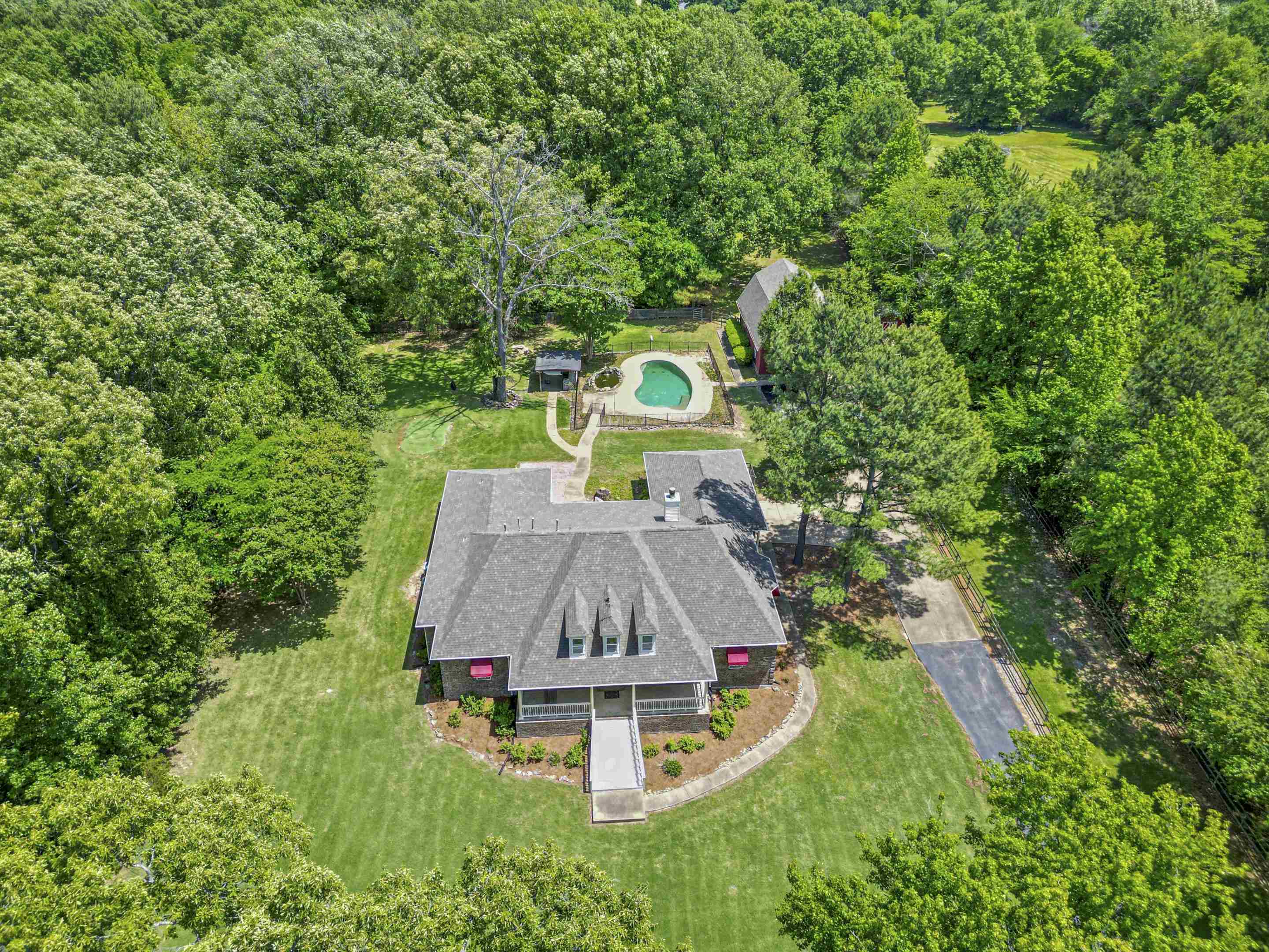 4250 Oak Road Bartlett, TN 38135 - Photo 3 of 39