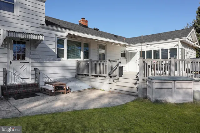 $599,000 | 824 Evergreen Court, North Brunswick, NJ 08902