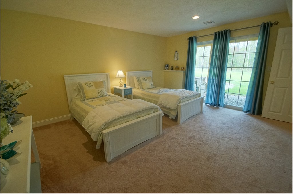 33 Hall Road, Unit 33 Fremont, NH 03044 - Photo 28 of 30
