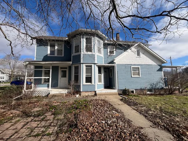 $48,000 | 100 North Jackson Street, Flanagan, IL 61740