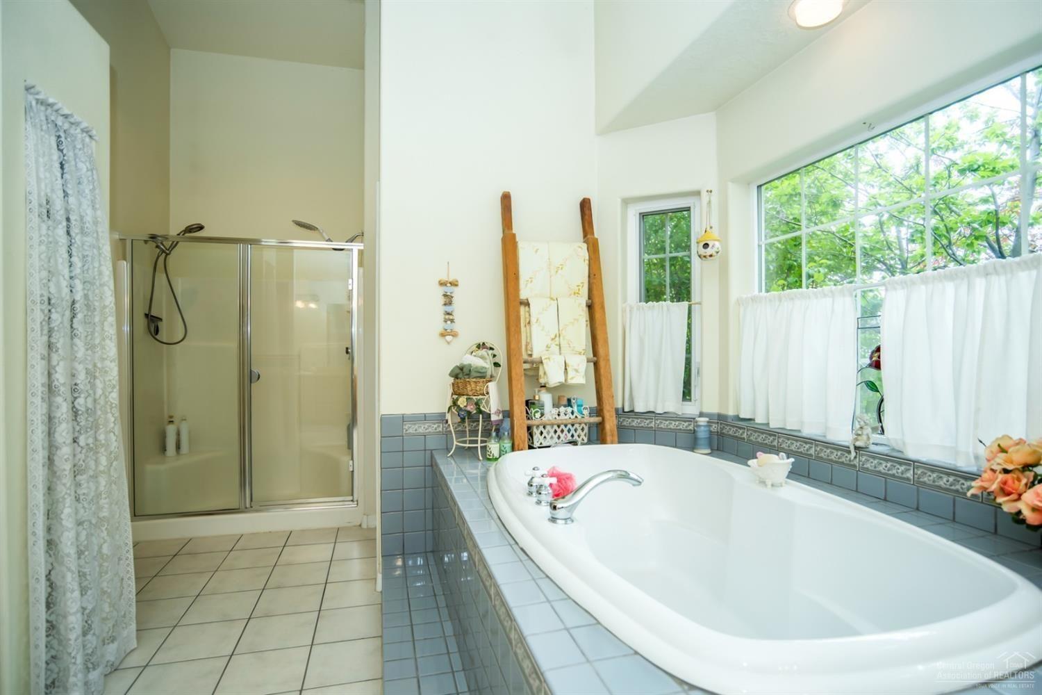 21225 Garcia Road Bend, OR 97701 - Photo 16 of 27 20200311082720611795000000-o