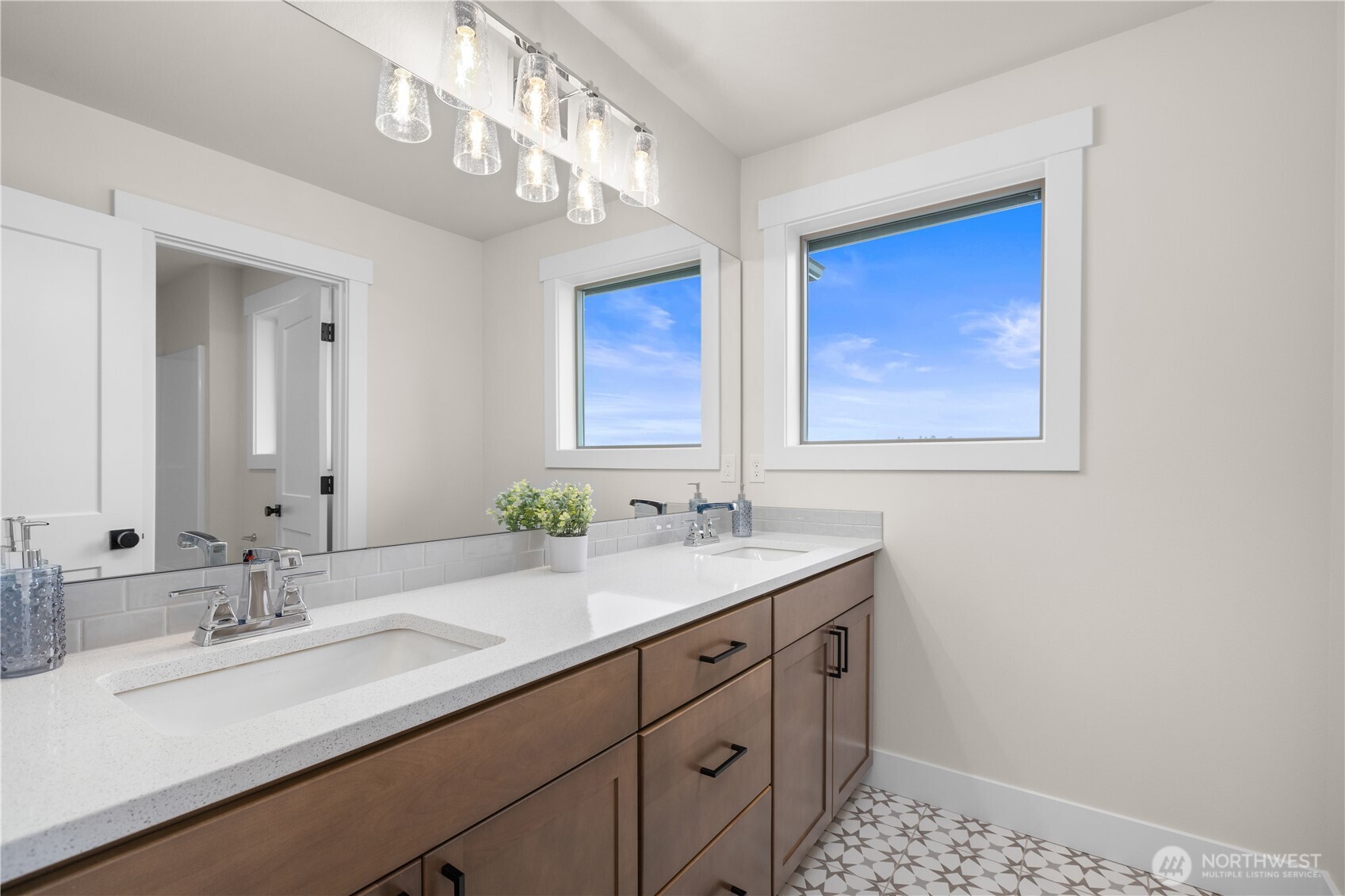 1632 Lockridge Loop East Enumclaw, WA 98022 - Photo 31 of 39