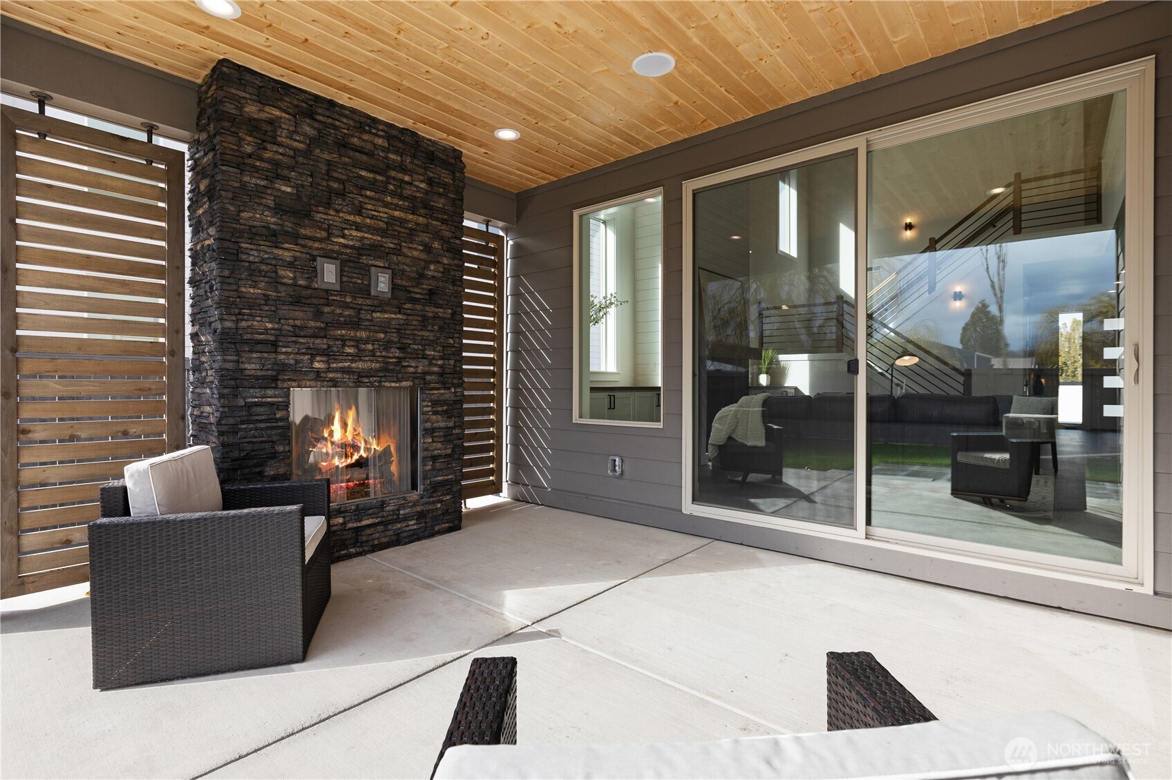 1632 Lockridge Loop East Enumclaw, WA 98022 - Photo 35 of 39