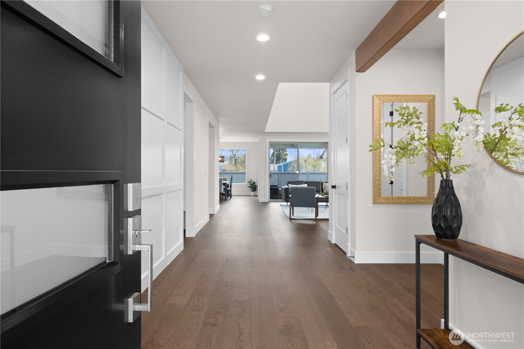 1632 Lockridge Loop East Enumclaw, WA 98022 - Photo 5 of 39